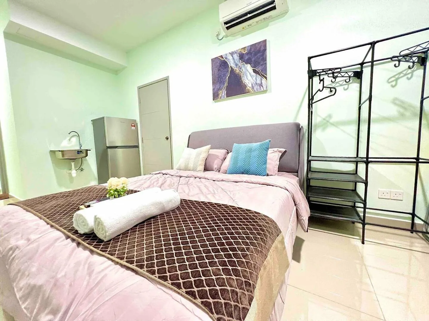 Apartment D'Chill Suite【Austin Regency】Netflix Johor Bahru Malaysia